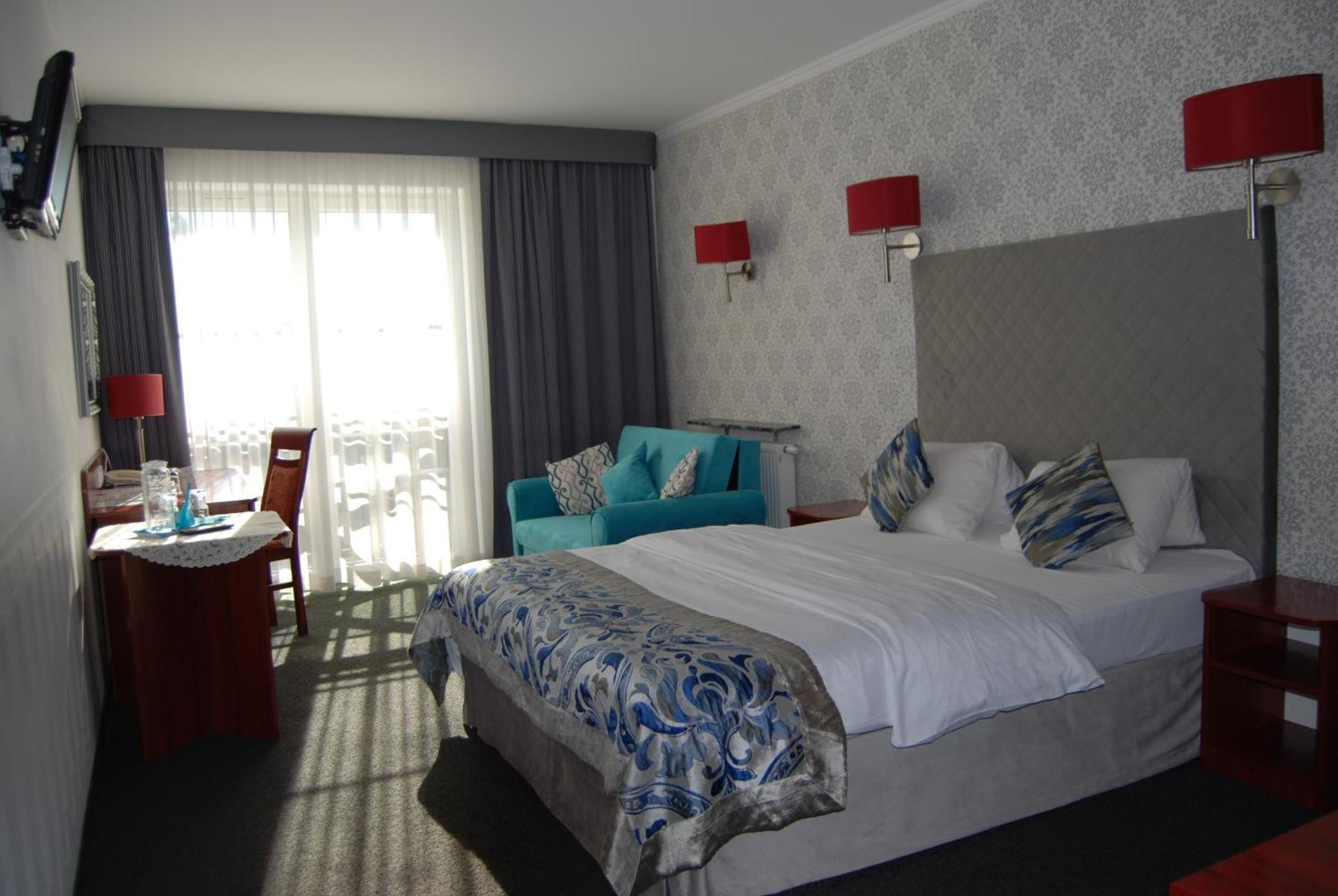 Amigo Hotel Sulejówek Екстериор снимка